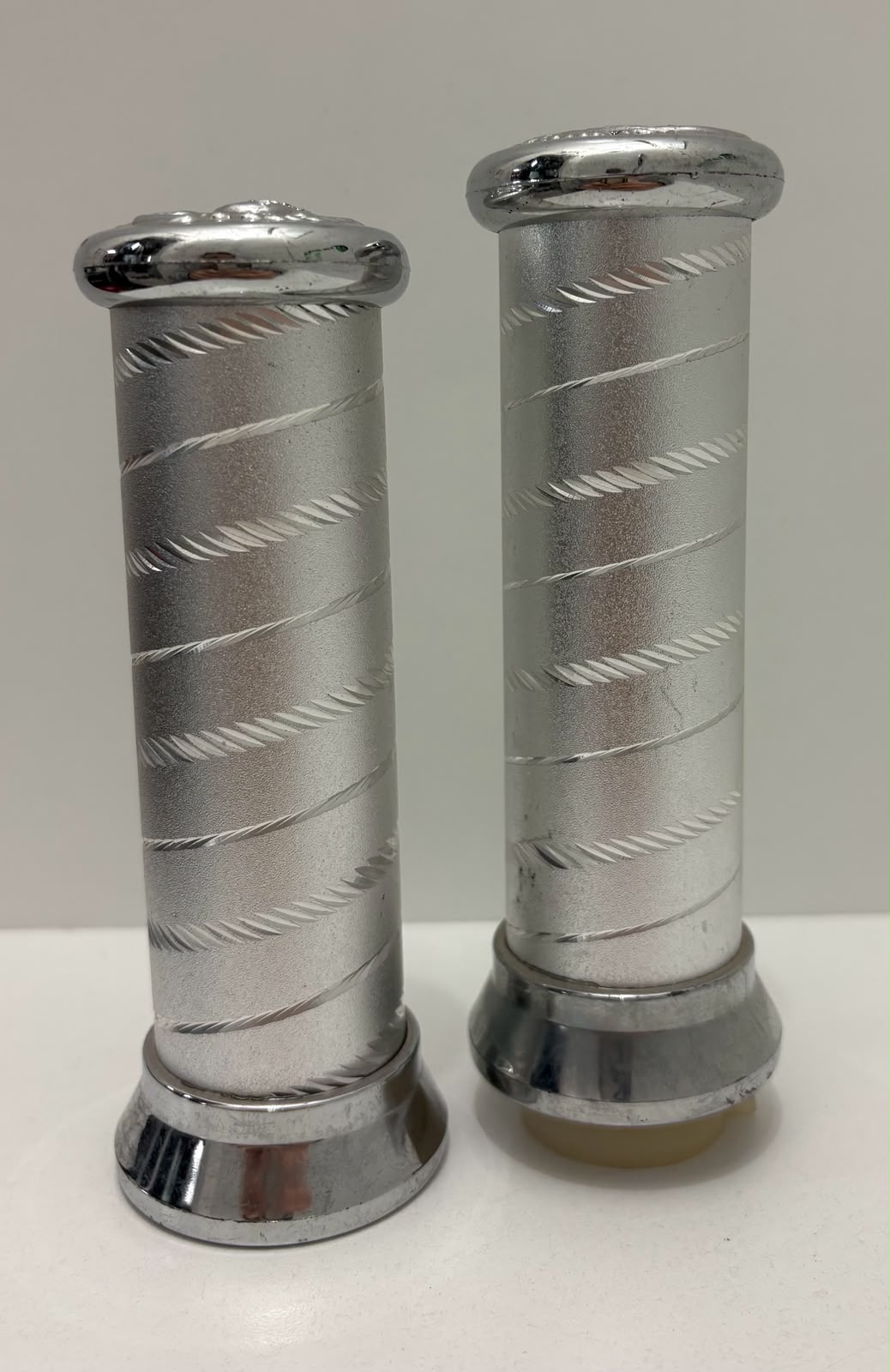 PUÑO ALUMINIO PLATA NRO670