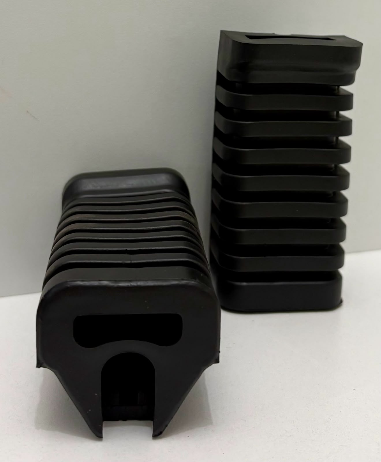 GOMA POSAPIES MOTO 110 TRABA ARRIBA NRO660 NRO960