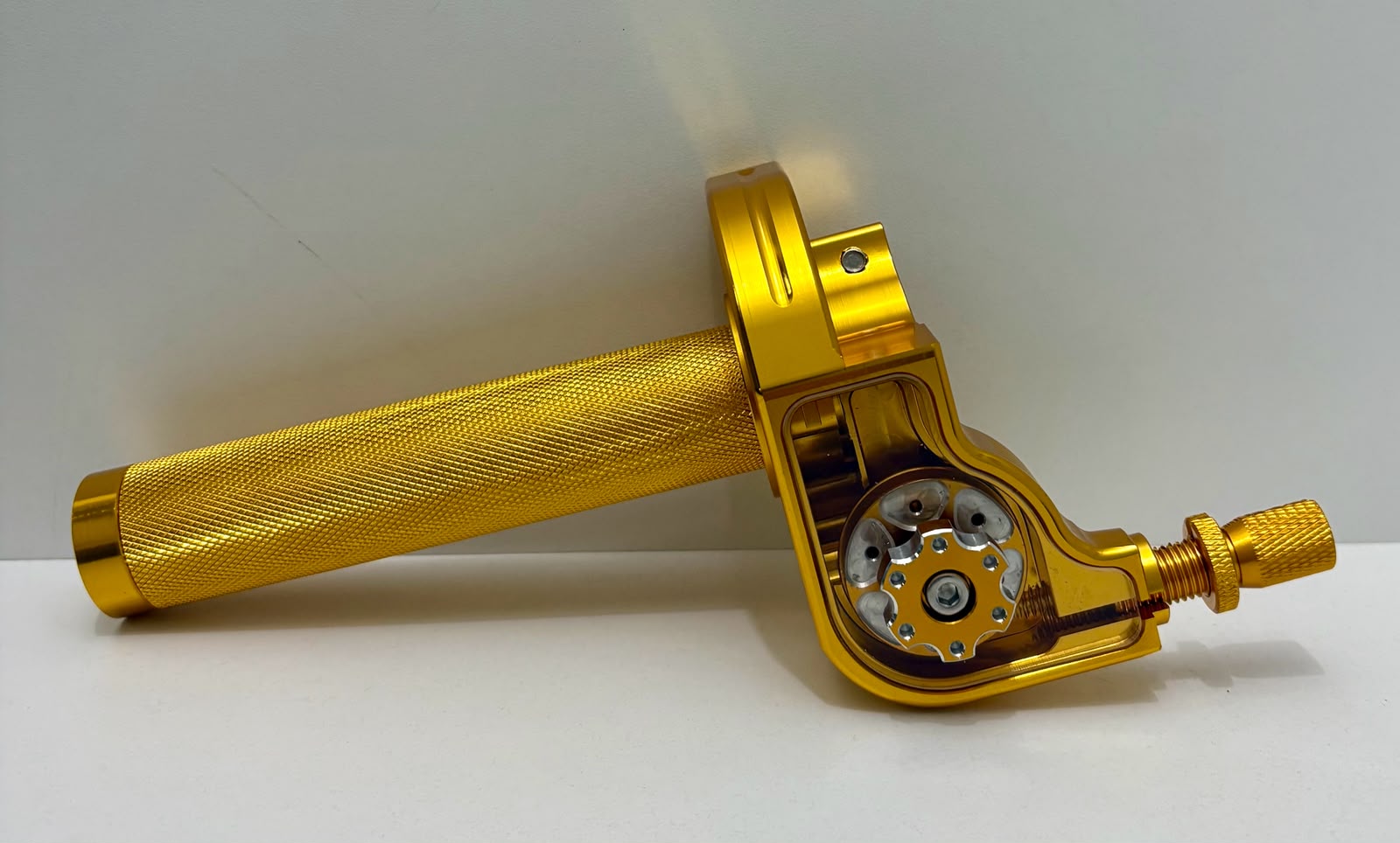 COMANDO ACELERADOR RAPIDO ALUMINIO COLOR DORADO